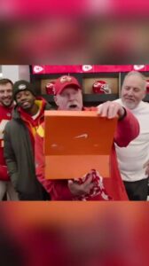 Patrick Mahomes and Travis Kelce got Chiefs coach Andy Reid the perfect Christmas gift for ‘Big Red’